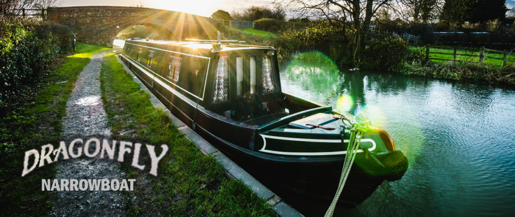 "Dragonfly" Narrowboat Painting with Anti-Corrosion Primer 